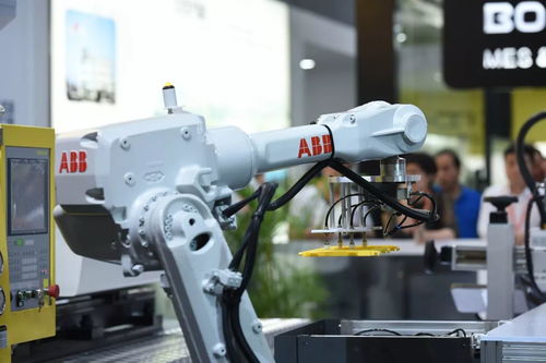 2018國際橡塑展 創(chuàng)新塑未來 智能制造 高新材料 環(huán)保科技 吹響時代號角